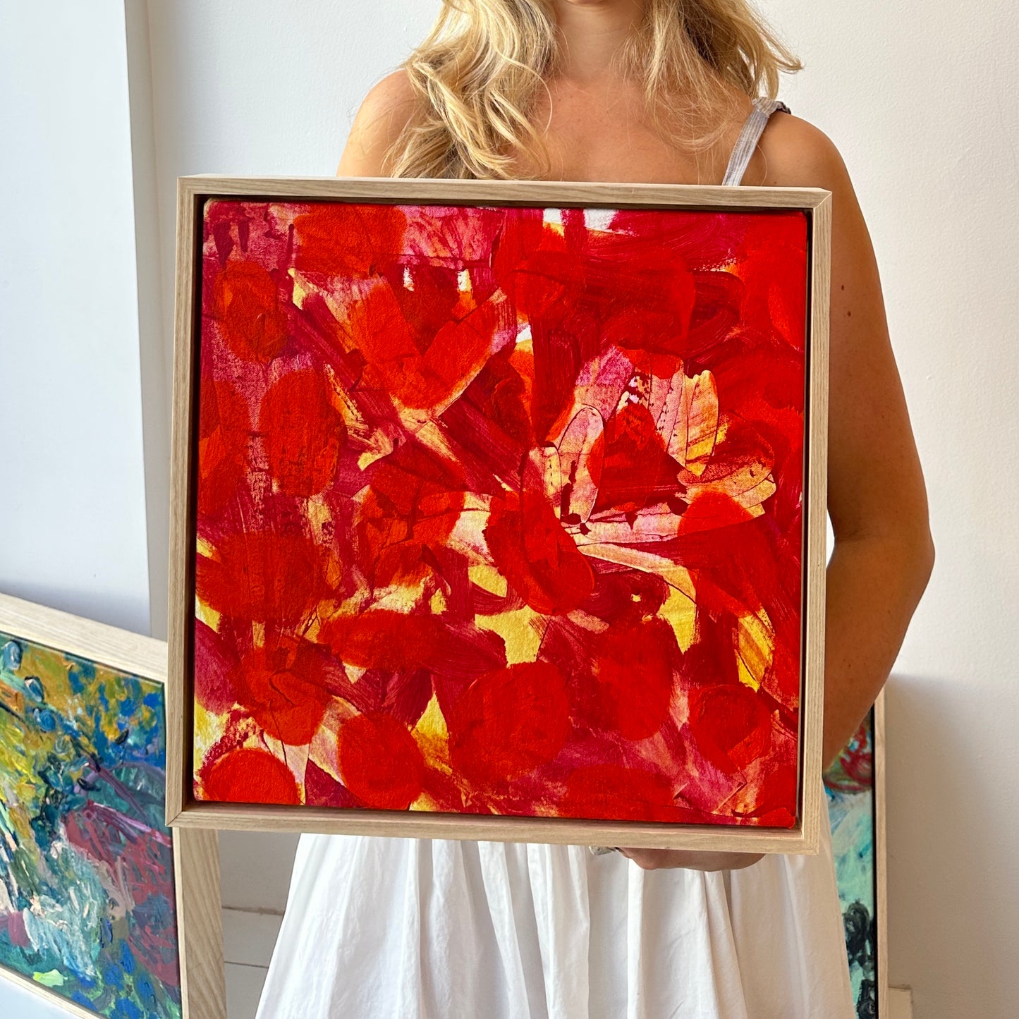 Sour Cherry 40x40cm